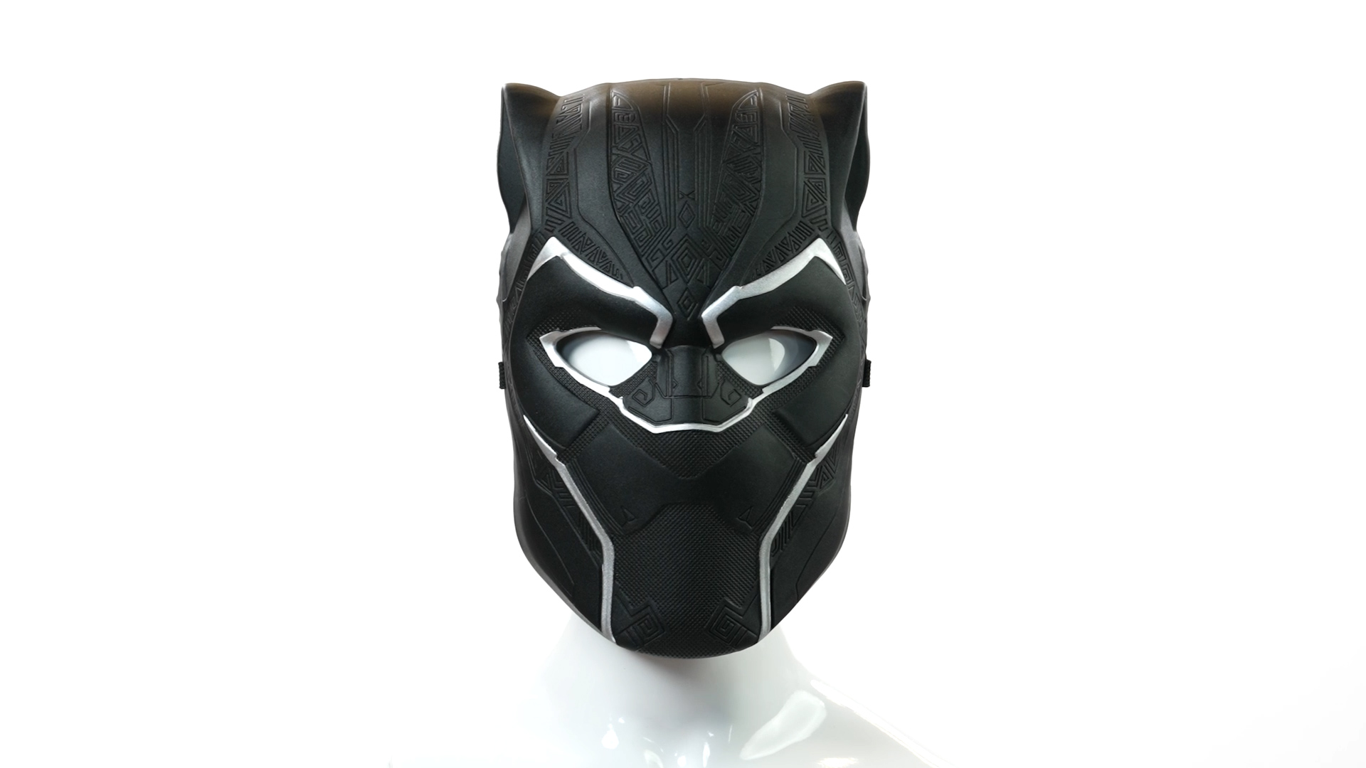 JWC1154 Black Panther Childs Mask CU Feature